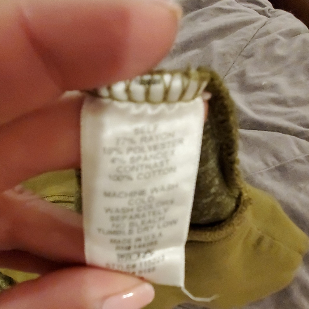 NWT STITCHFIX AMERICAN ABLE OLIVE TOP M - Picture 4 of 5